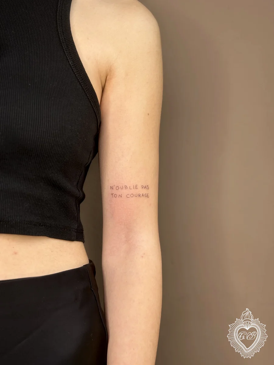 Tatuaggio Fine Line 93 di Chantal Bortolussi