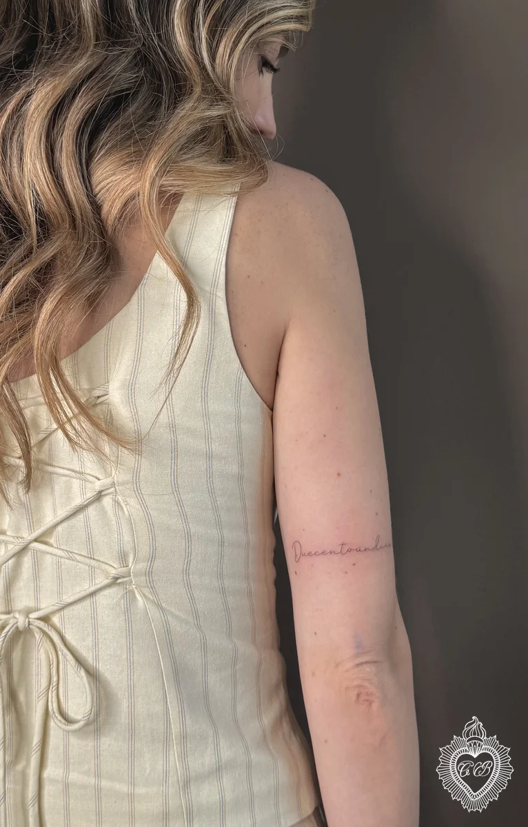 Tatuaggio Fine Line 11 di Chantal Bortolussi