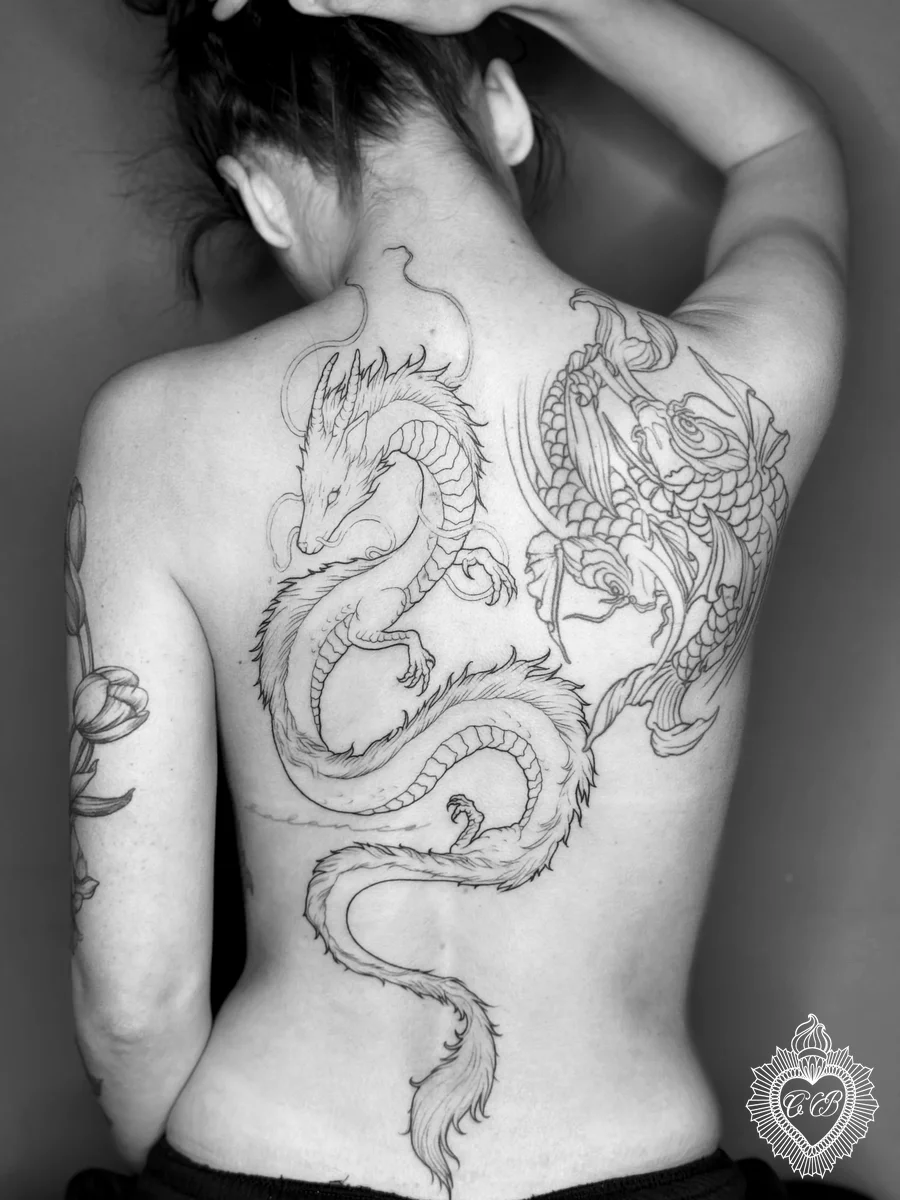 Tatuaggio Fine Line 18 di Chantal Bortolussi