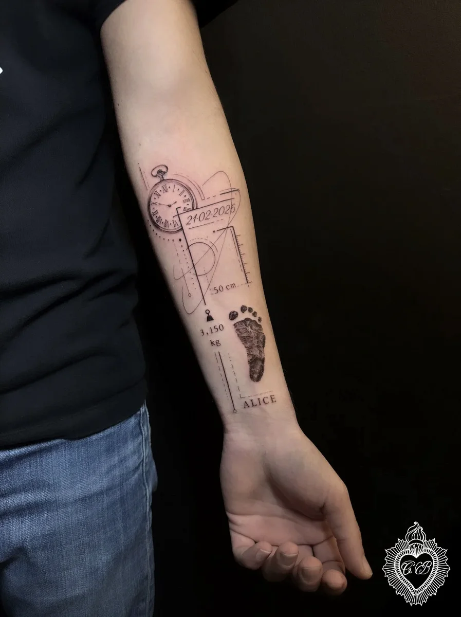 Tatuaggio Fine Line 31 di Chantal Bortolussi