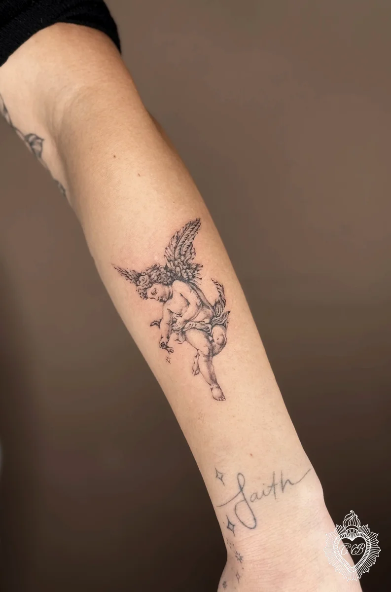 Tatuaggio Fine Line 51 di Chantal Bortolussi