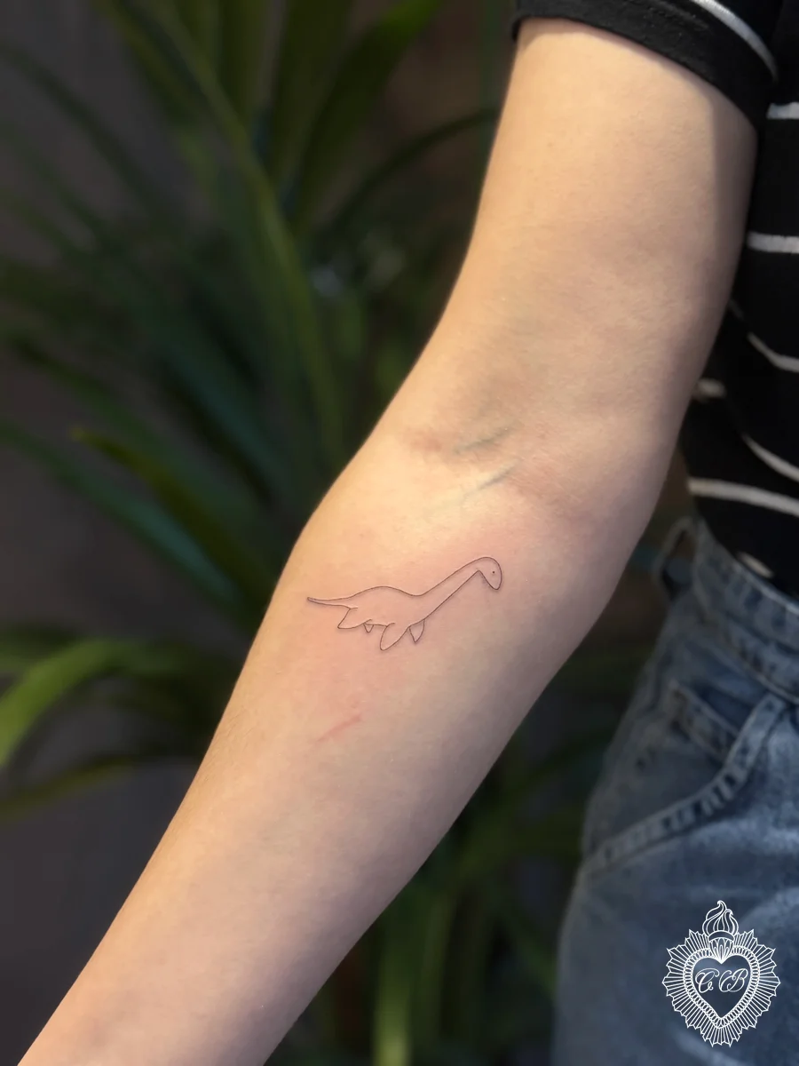 Tatuaggio Fine Line 70 di Chantal Bortolussi