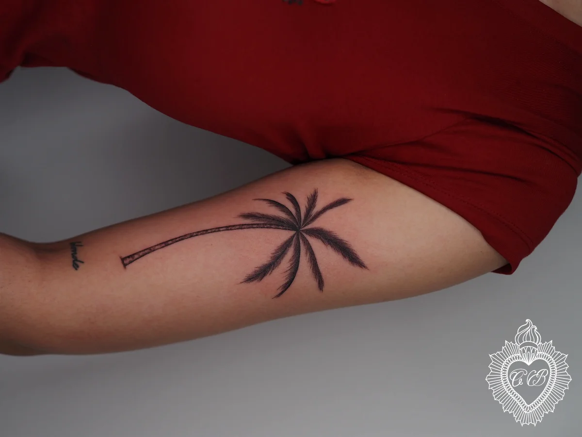 Tatuaggio Microrealismo 10 di Chantal Bortolussi